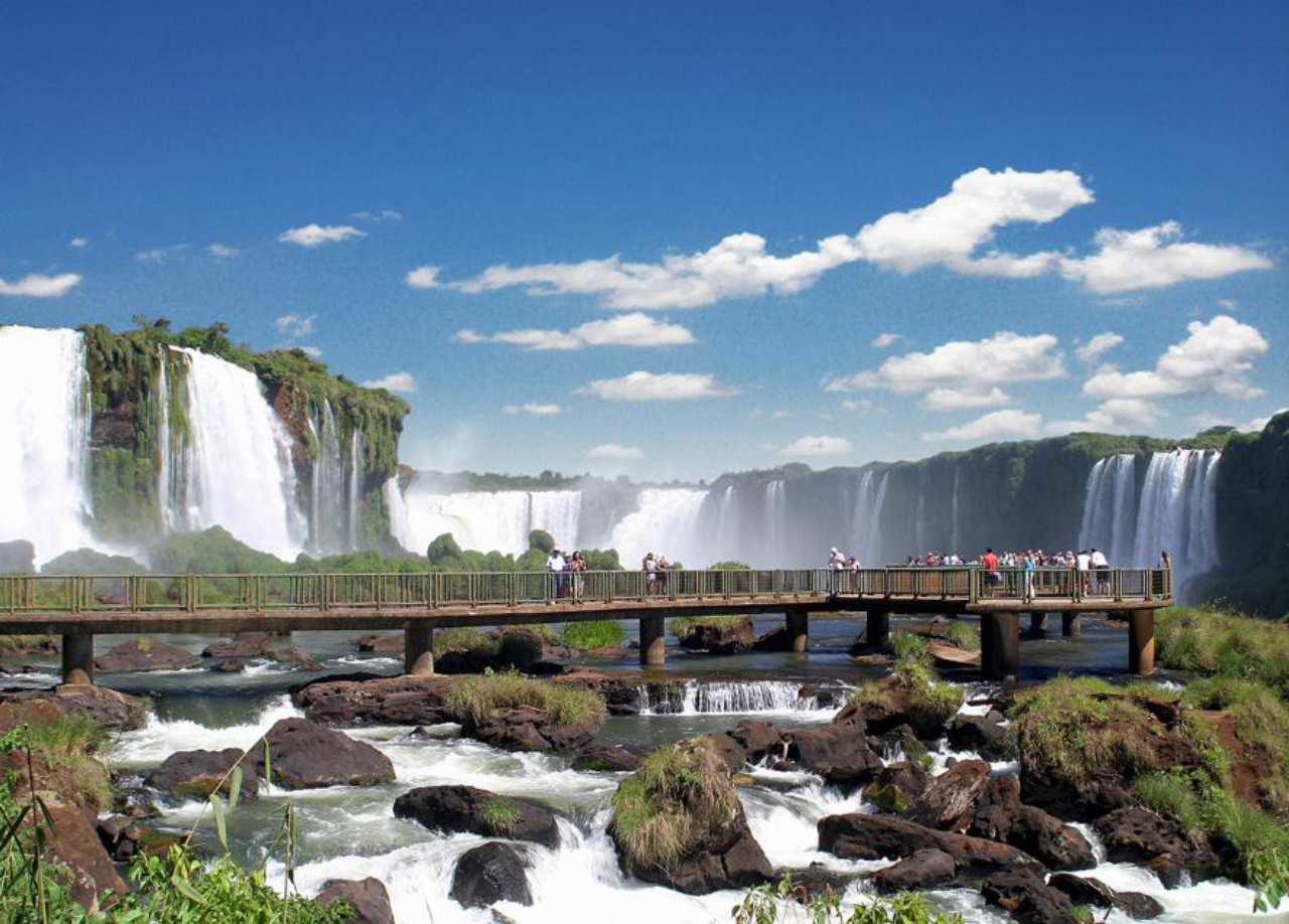 Cenários únicos em Foz do Iguaçu.