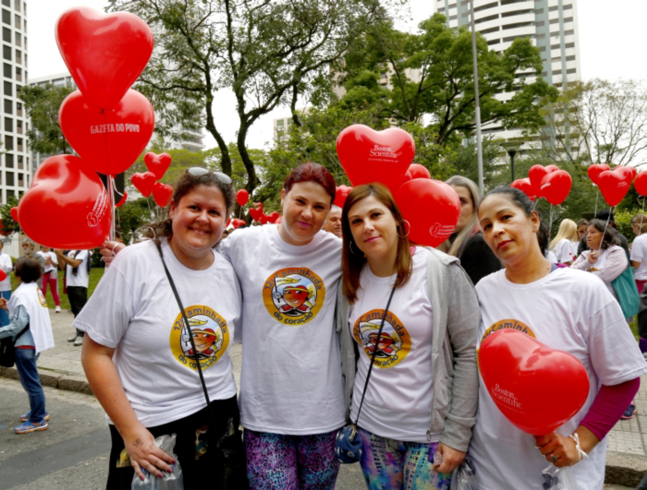 As amigas Mariane Ehlke Rodrigues, Karina Martini, Sabrina Martini e Marli Dias.