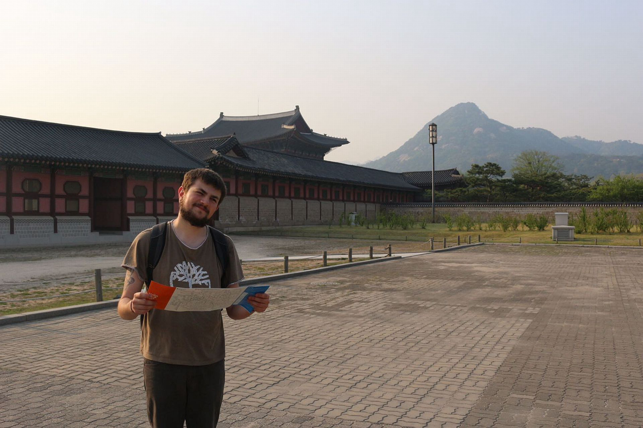 Embora a comunicação entre Vinícius e a família anfitriã tenha sido difícil, o intercambista teve a chance de viver uma experiência única na Coreia do Sul. Foto: Arquivo Pessoal