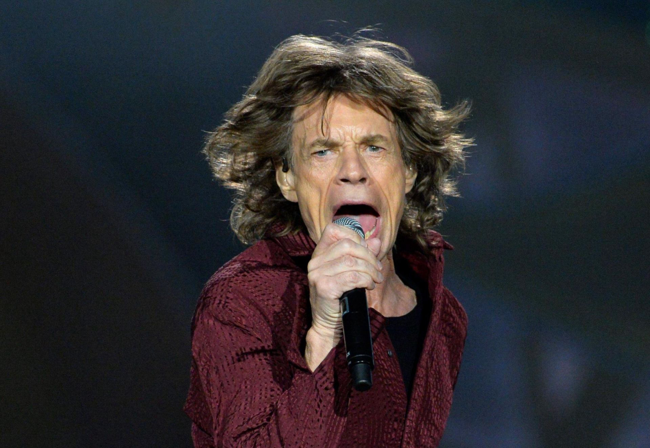 Mick Jagger tem 75 anos e se submeteu ao procedimento cirúrgico para reparar uma válvula cardíaca.  Foto: Thomas Peter/Reuters